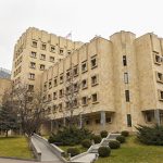 პროკურატურამ დიდი ოდენობით ნარკოტიკული საშუალების უკანონო შეძენა-შენახვის და რეალიზაციის ხელშეწყობის ფაქტებზე ერთ პირს ბრალდება წარუდგინა