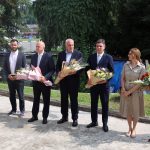 ოზურგეთის ფოლკლორის ცენტრში ანზორ ერქომაიშვილის ხსოვნისადმი მიძღვნილი, რეჟისორ გიორგი ჭუმბურიძის ახალი მოკლემეტრაჟიანი მხატვრული ფილმის - "შავი შაშვი ჩიო-ოო-დააა..." ჩვენება გაიმართა.