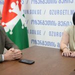 გია ანთაძემ მაკა ჭყონია მერიის სამსახურის უფროსებს წარუდგინა